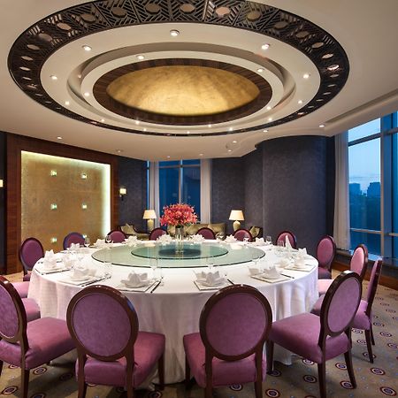 Отель Crowne Plaza Wuxi City Center Экстерьер фото