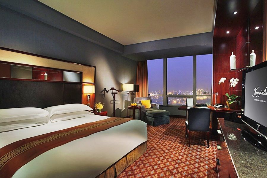 Отель Crowne Plaza Wuxi City Center Экстерьер фото